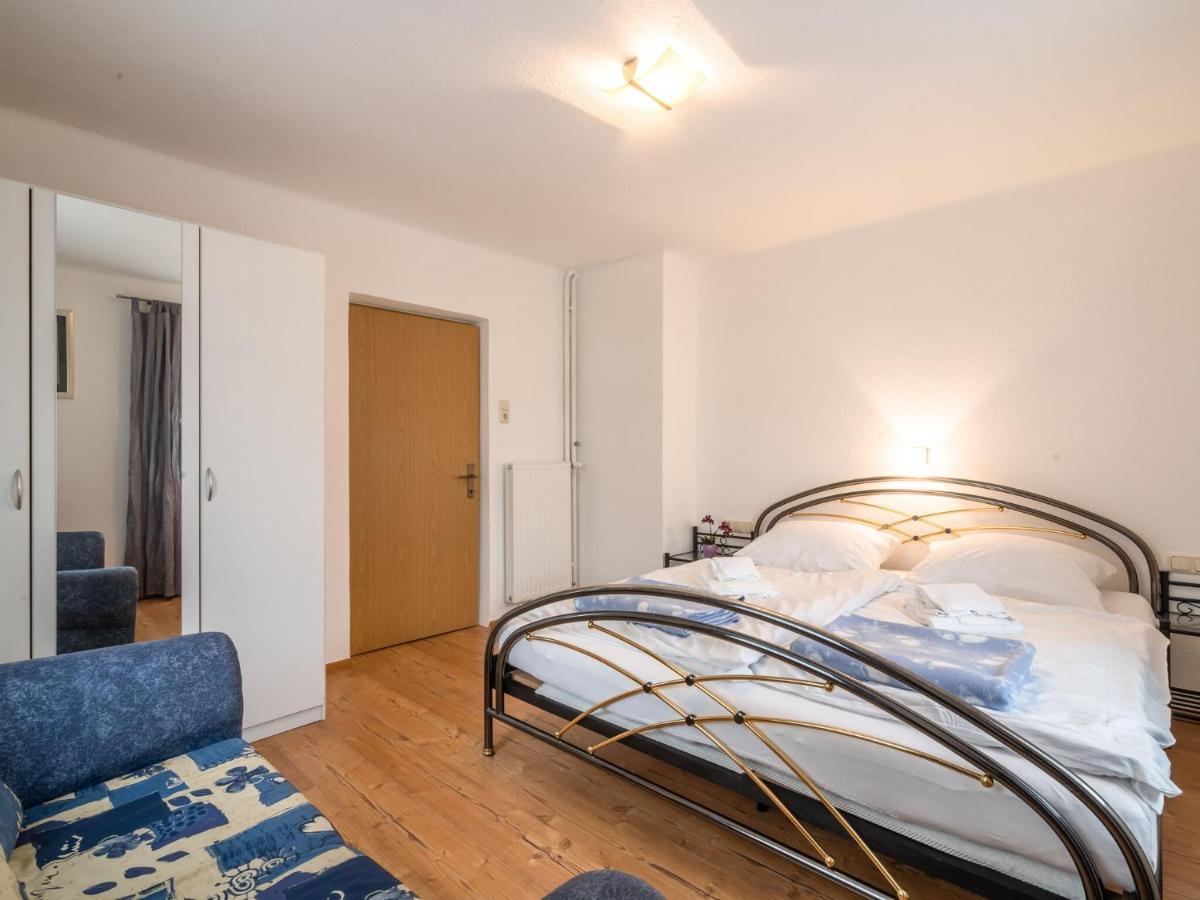 קירשברג אין טירול Apartment In Tirol With Private Garden מראה חיצוני תמונה